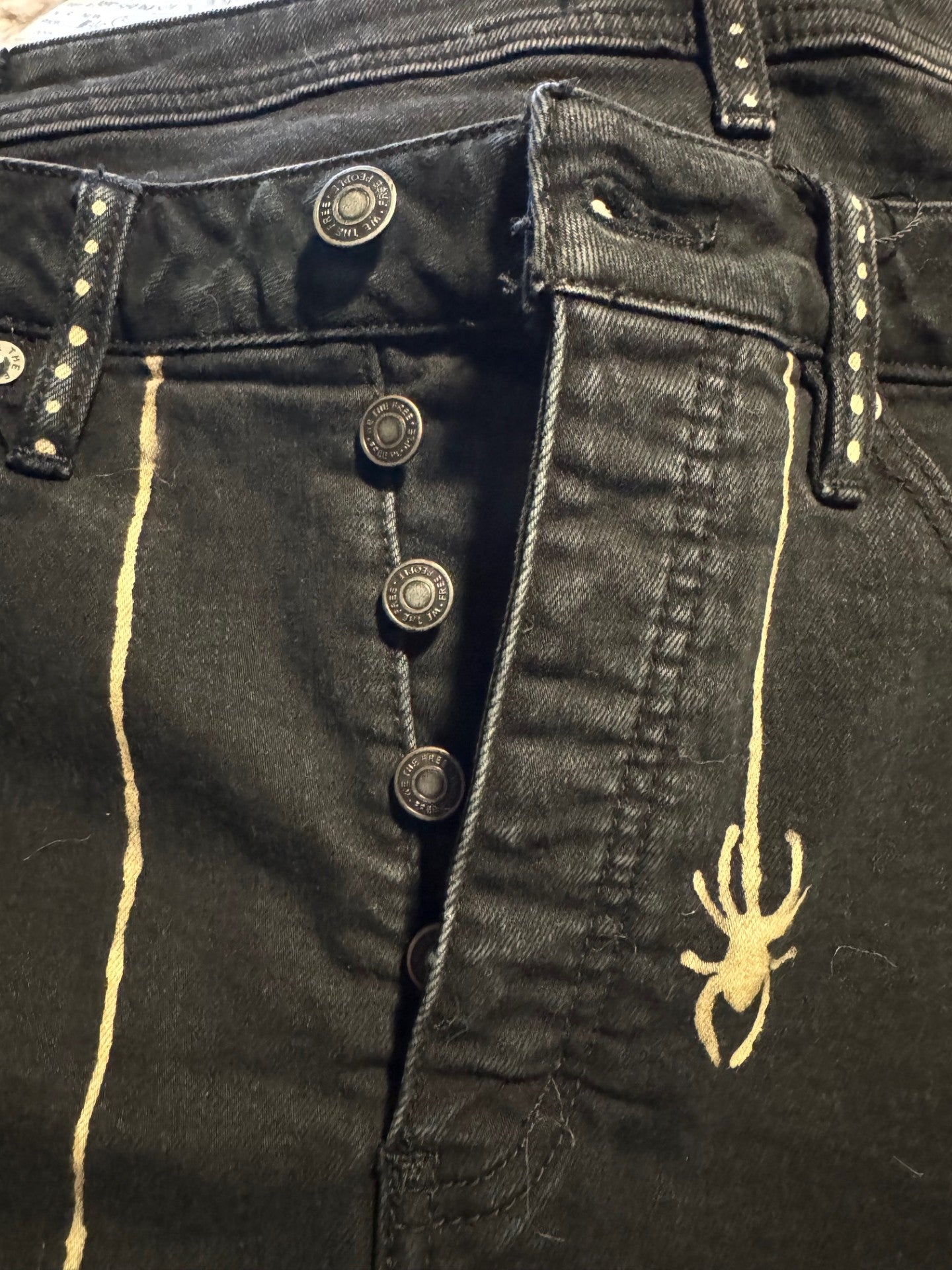 Spider Hand Bleached Shorts - WE THE FREE High Rise Raw Hem 5-Button Front 6/28 Repurposed