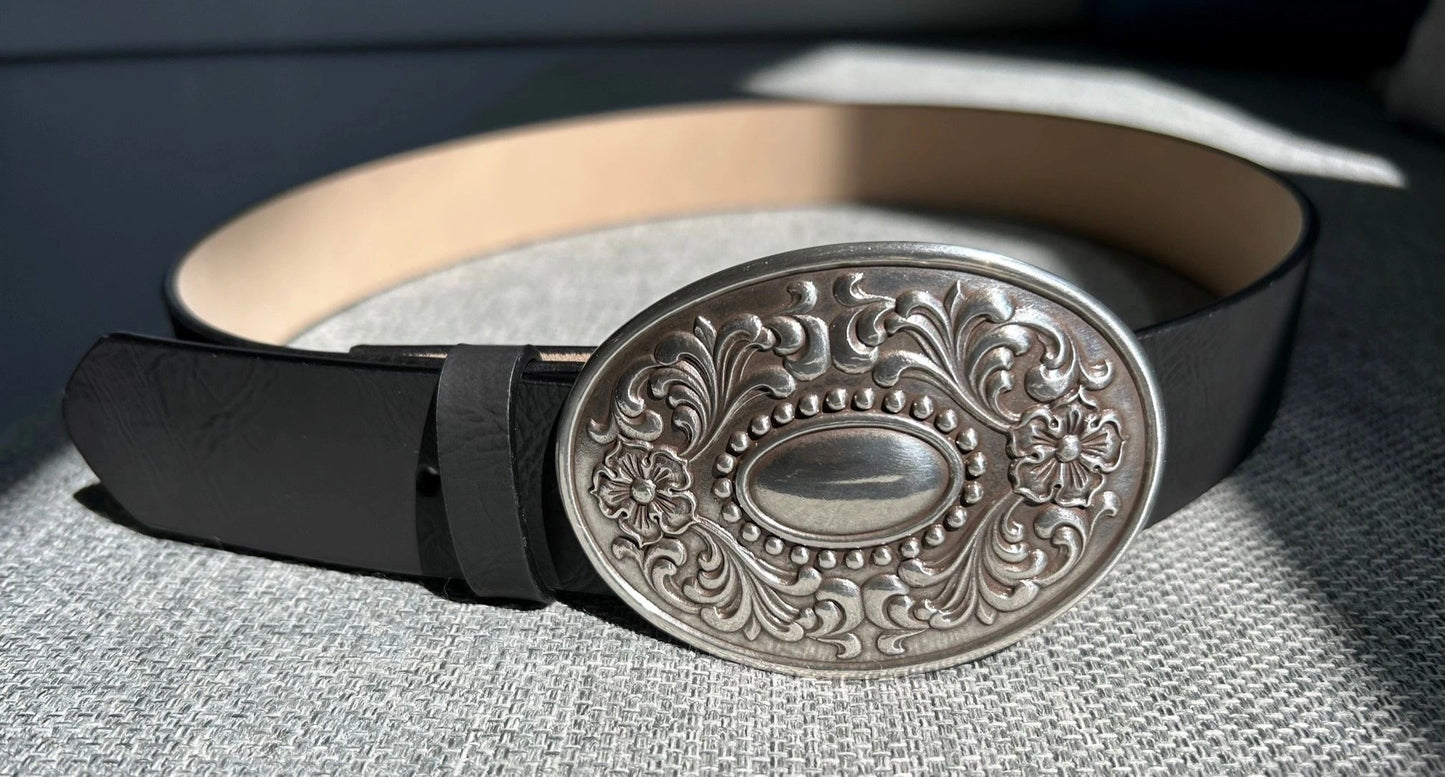 Western Oval Floral Buckle * Black Belt