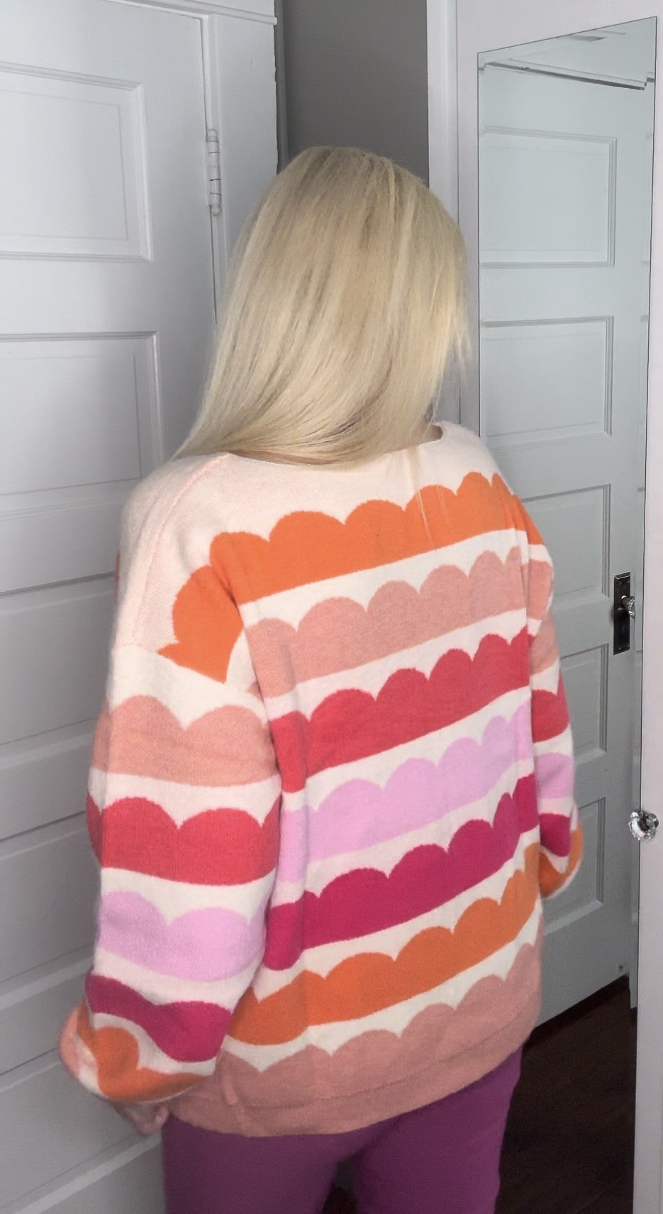 Sunset Vibes Sweater - Bold and Vibrant