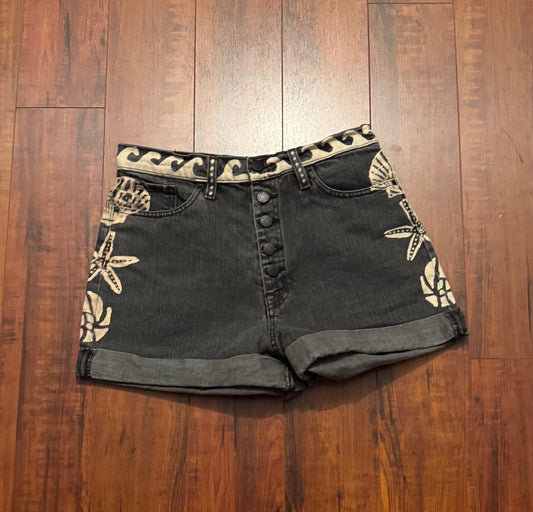 Tide-Touched Shell Shorts – Black Drift - Repurposed Size 8 / 29