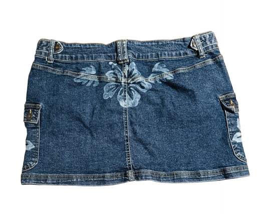 hibiscus-cargo-hand-bleached-denim-mini-skirt-bbj-dark-blue-denim2dye4
