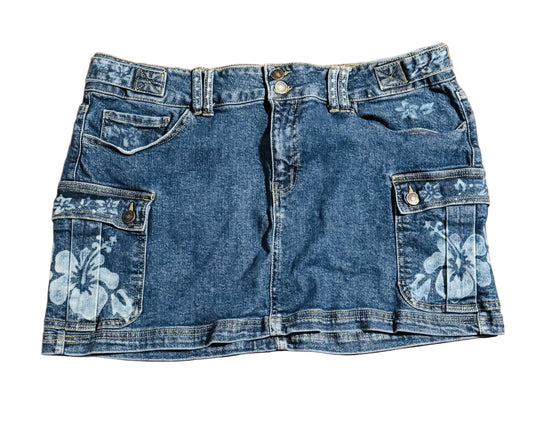 hibiscus-cargo-hand-bleached-denim-mini-skirt-bbj-dark-blue-denim2dye4