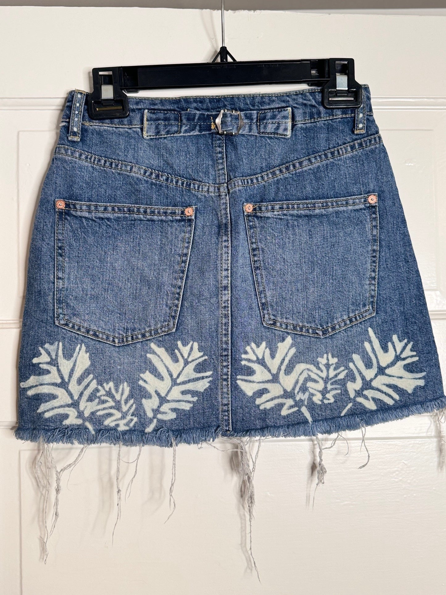 Fall Leaf Spray and Halloween Hand Bleached Button Front We the Free Light Blue Denim Mini Skirt Size 0 / 25 Women Bottom Cozy Comfort