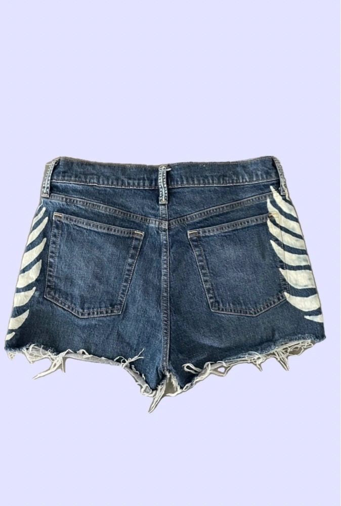 Leaf Shorts