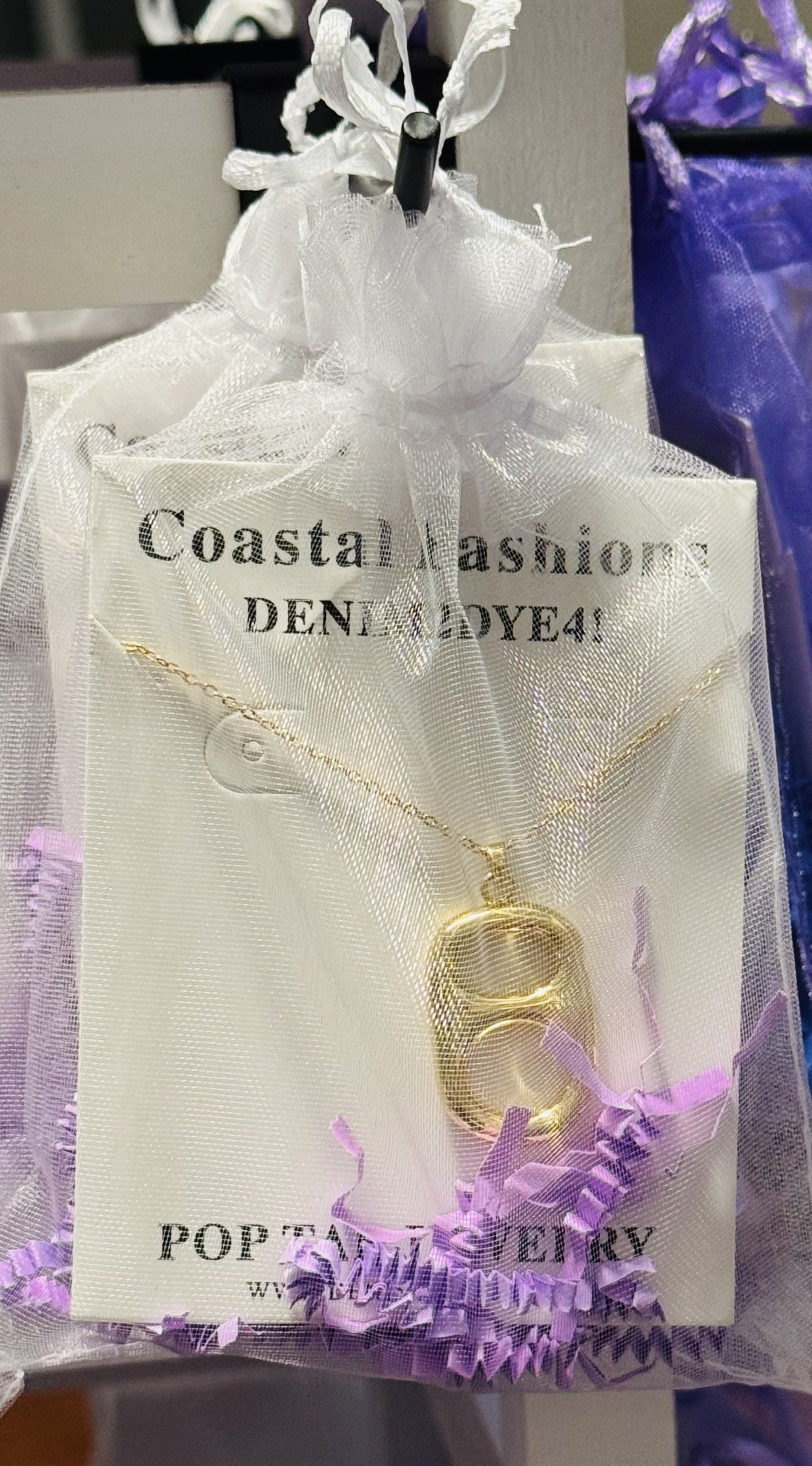 Sun Kissed Poptab Classic Gold Floating Pendant Necklace