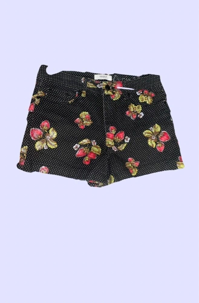 Strawberry Sparkle Shorts ~ Forever 21 Size 28/6 - Adult