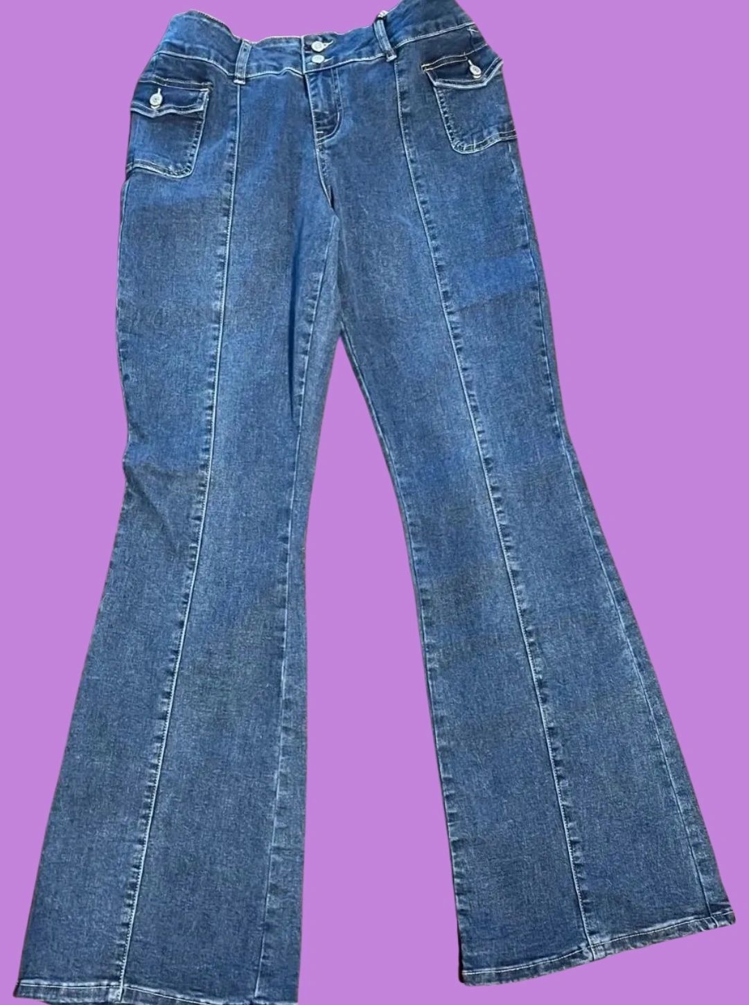 THE BABE Jean ~ Low Rise Seamed Flare Front Pocket 2 Button Closure YMI Jean