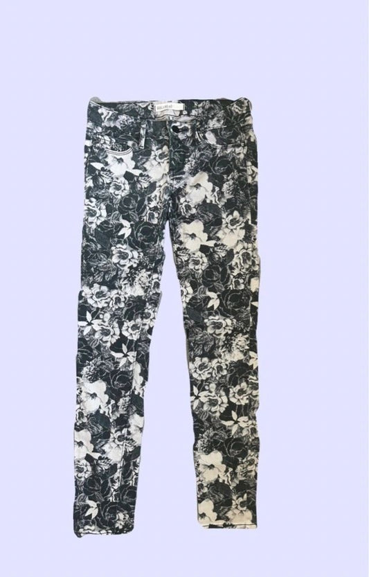 Black & White Floral Skinny Jeans ~ Bullhead Women's Size 0