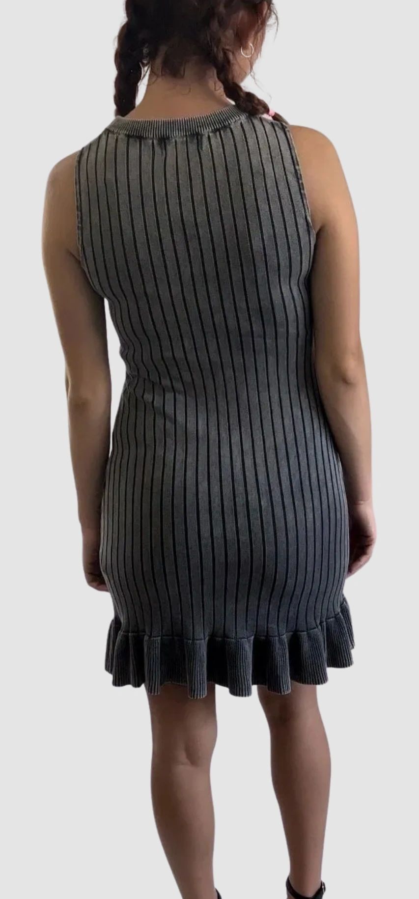 The Charlotte Knit Dress - Grey Akaiv