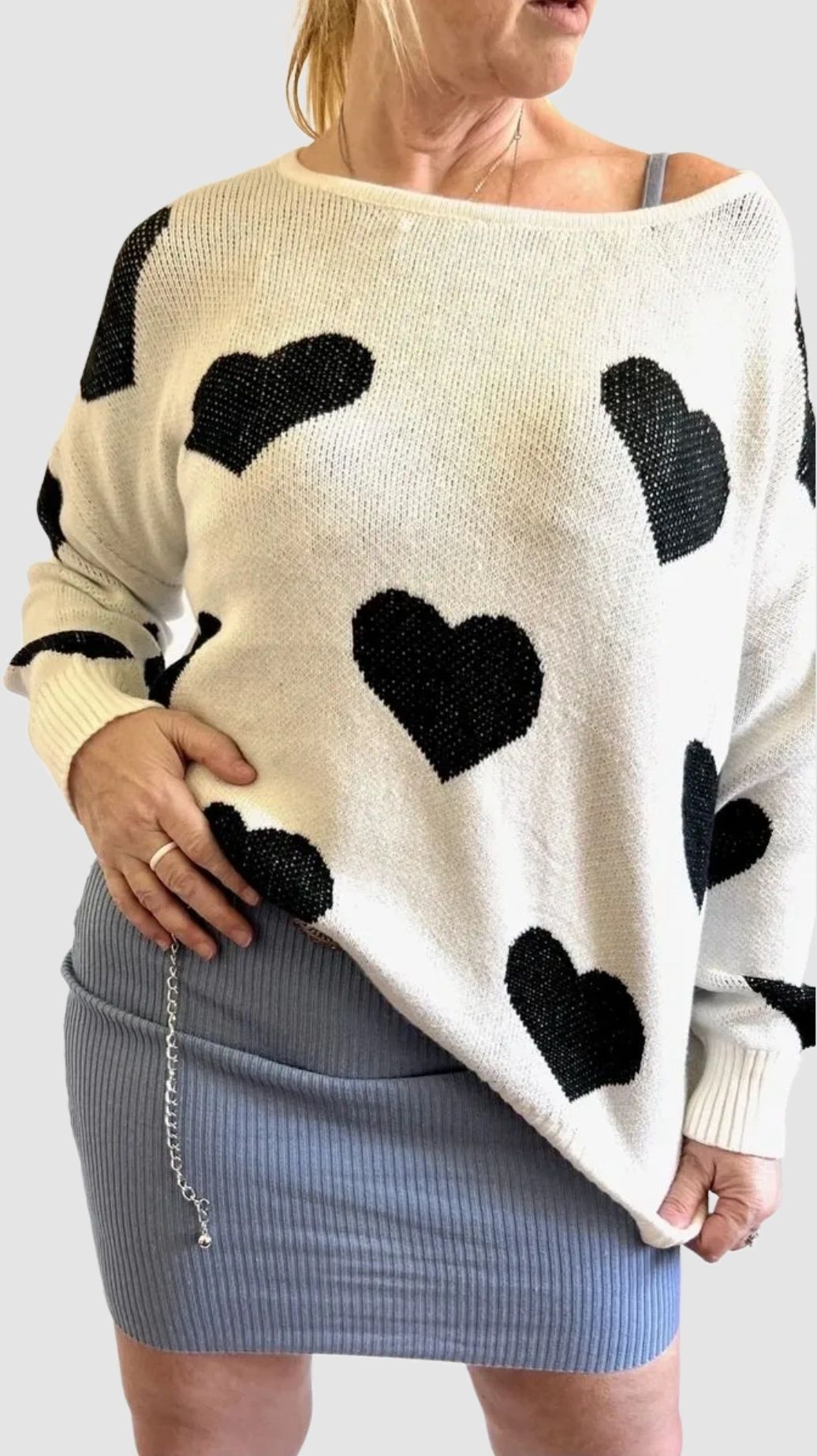 The Sweetheart Sweater ~ Keyhole Back & Black Hearts