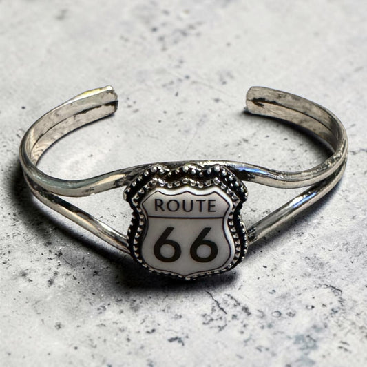 route-66-adjustable-stainless-steel-bangle-silver-black-white.jpg  FRONT