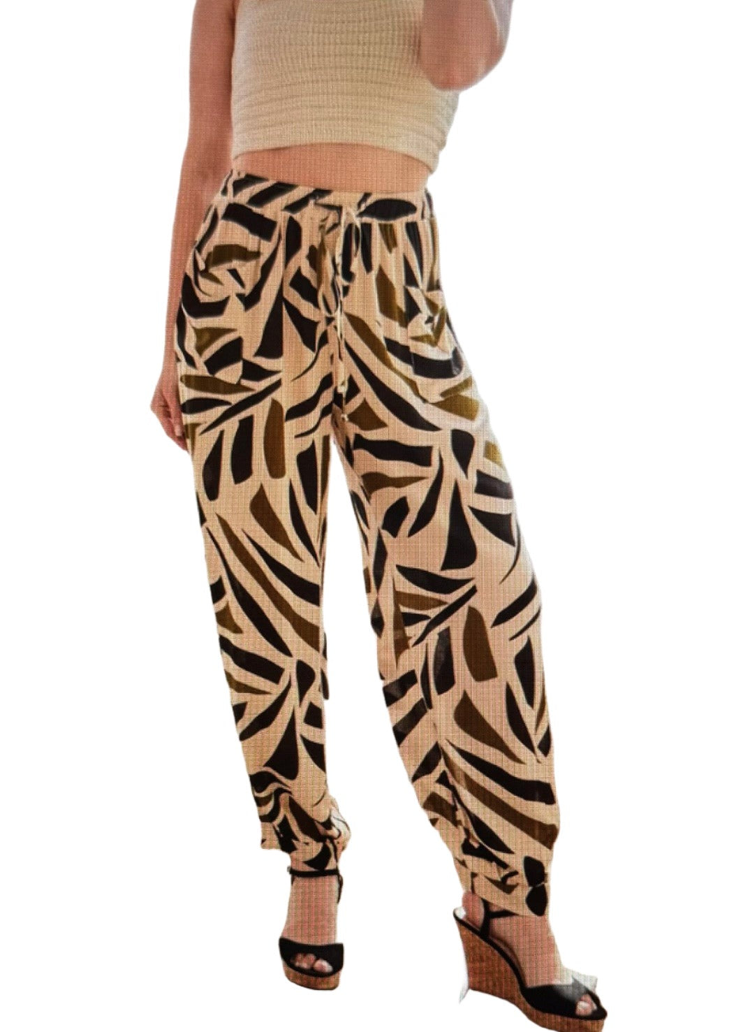 Jungle Print Jogger Pant