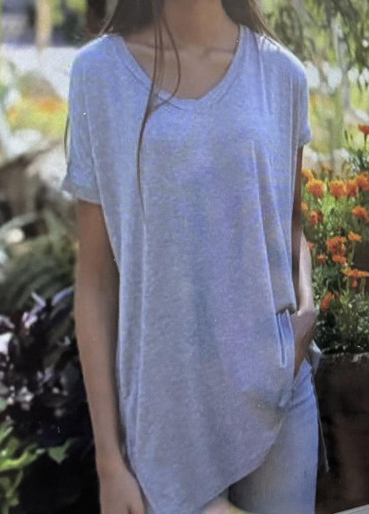comfy-grey-oversized-tee-front-view