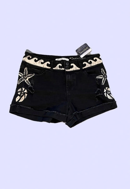 Starfish and Wave Black Shorts