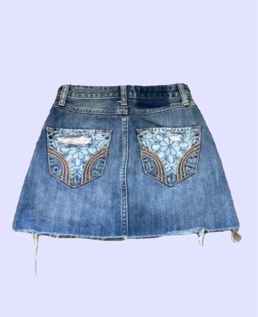 Mandala Mini Skirt ~ Hollister Women's Size 00/23R