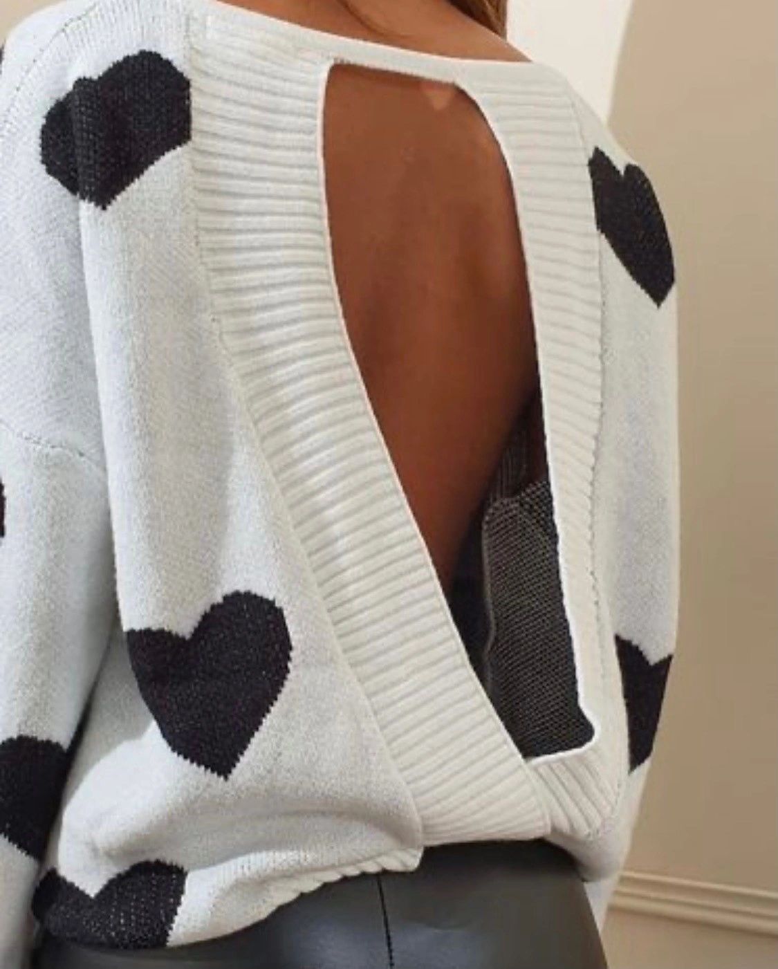 The Sweetheart Sweater ~ Keyhole Back & Black Hearts