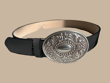 Western Oval Floral Buckle * Black Belt